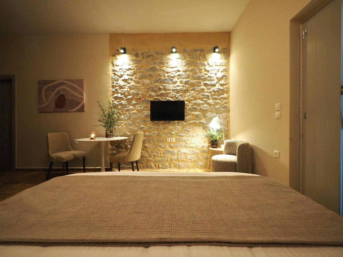 Terra Di Pietra Exclusive Suites & Apartments 阿里奥波利斯 外观 照片
