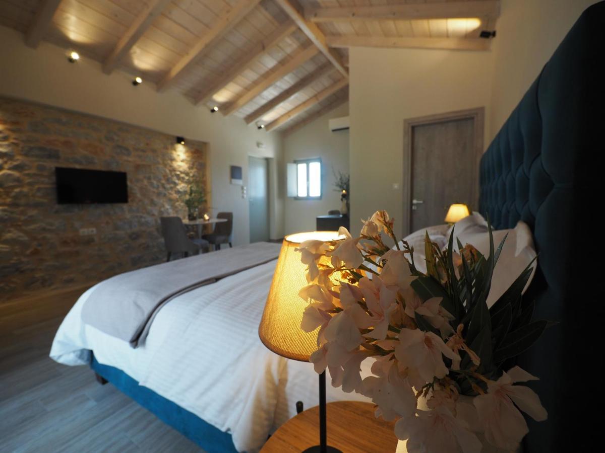 Terra Di Pietra Exclusive Suites & Apartments 阿里奥波利斯 外观 照片