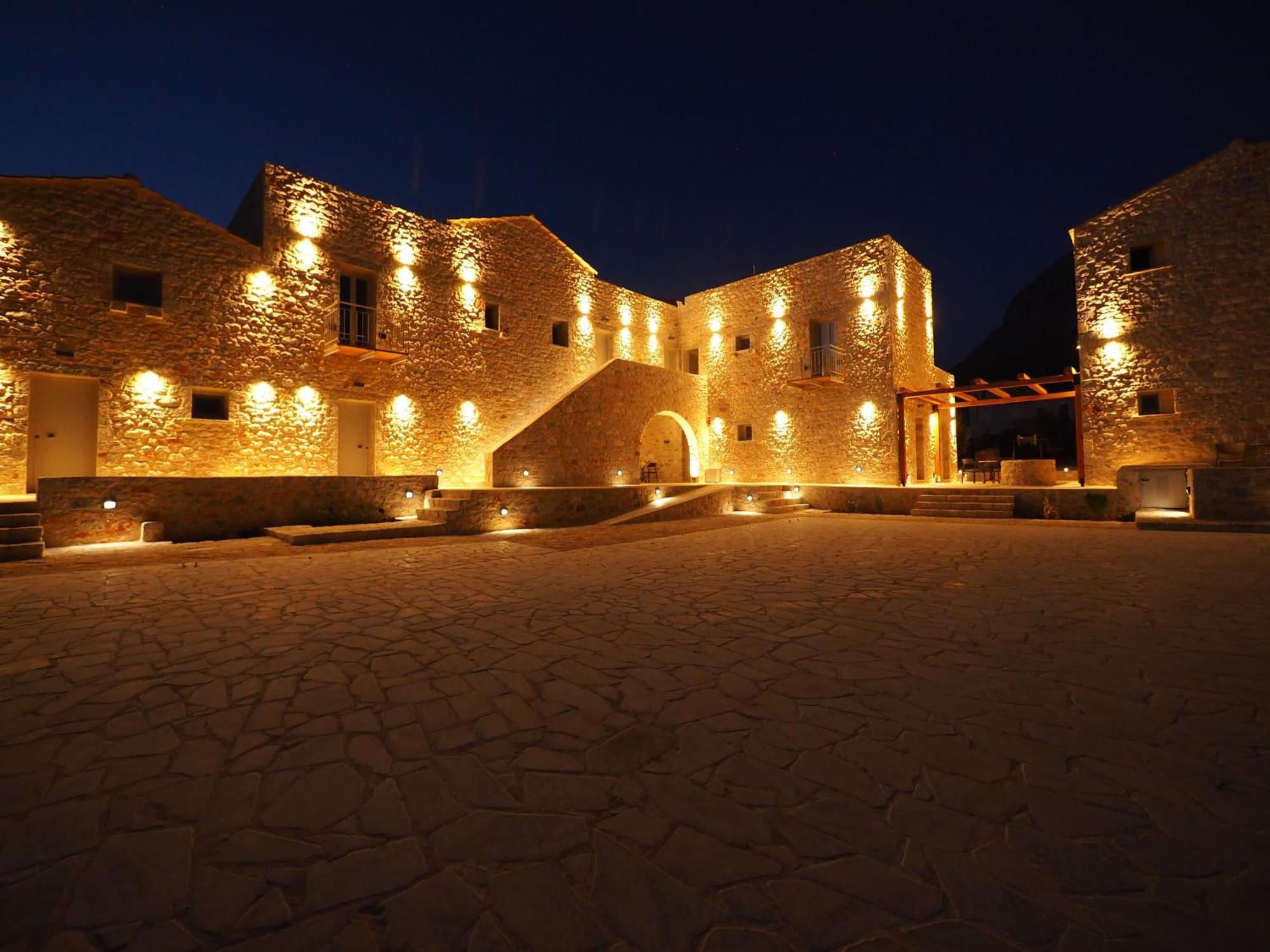 Terra Di Pietra Exclusive Suites & Apartments 阿里奥波利斯 外观 照片